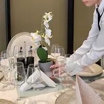 Le Blanc Cotroceni Szálloda 4*