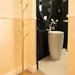 ホテル Le Blanc Cotroceni 4*