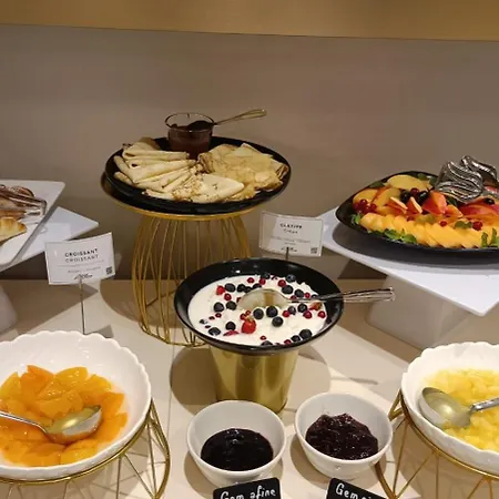 Le Blanc Cotroceni 4*