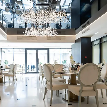 Le Blanc Cotroceni 4*