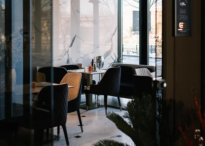 Le Blanc Cotroceni 4* Бухарест