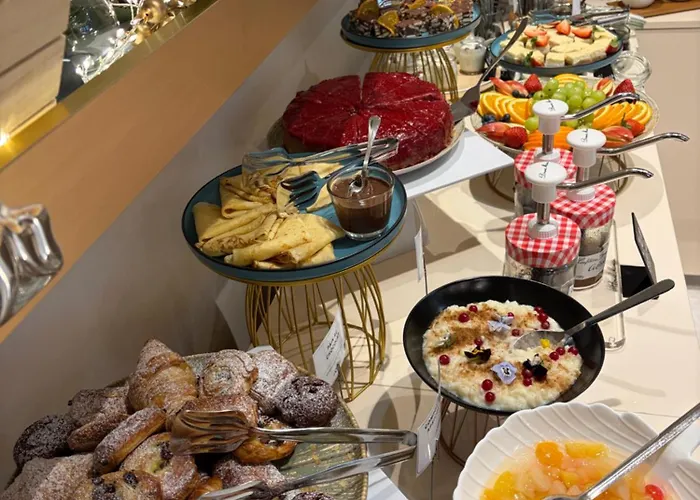 Le Blanc Cotroceni 4* Бухарест