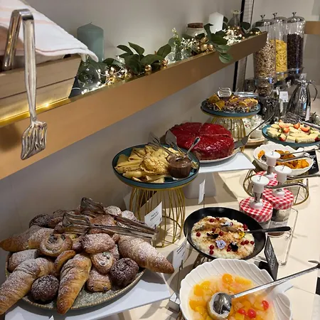 Le Blanc Cotroceni 4* Bucharest